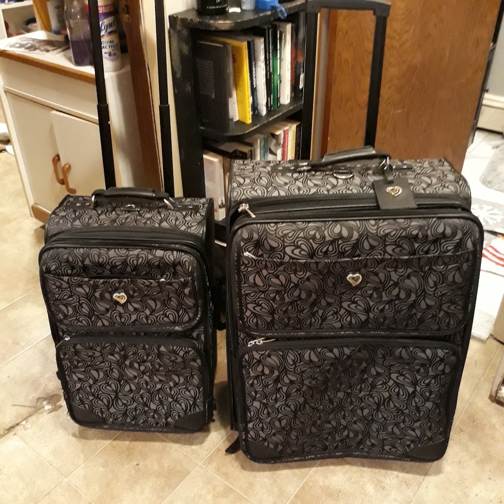 3 pce DVF luggage-PLS SEE DESCRIPTION